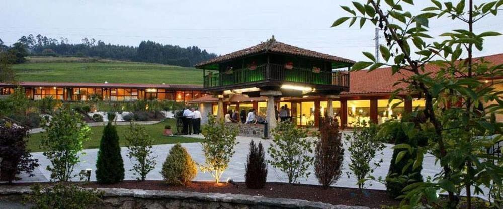 Hotel Marques De La Moral Naveces Екстериор снимка