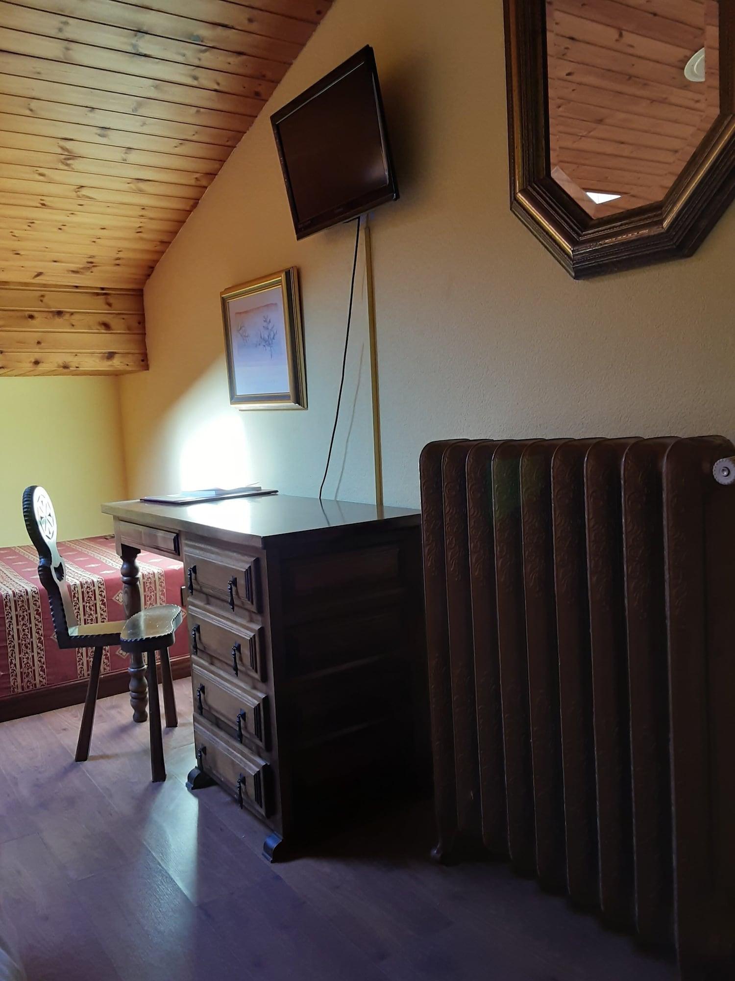 Hotel Marques De La Moral Naveces Екстериор снимка
